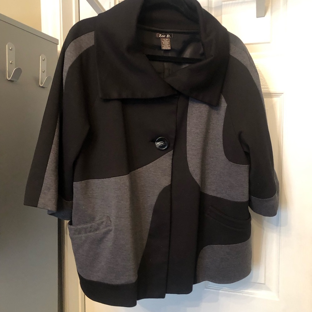 Zoe d Black & Gray Swing style Blazer 
Size 14